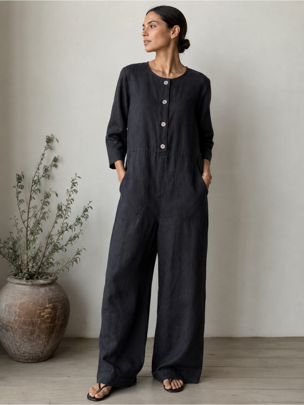 Gillian Stevens $495 Black Linen Jumpsuit Sz 2